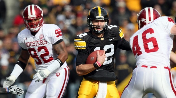 Ricky Stanzi, Greg Middleton, Tyler Replogle